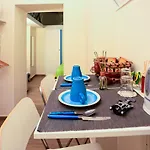 Apartcity Naples B&B